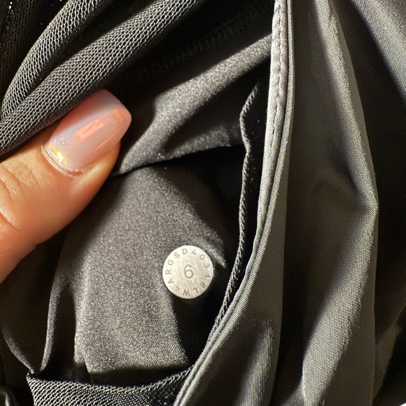 Lululemon Before Dawn Jacket | Size 6 - Picture 11 of 13